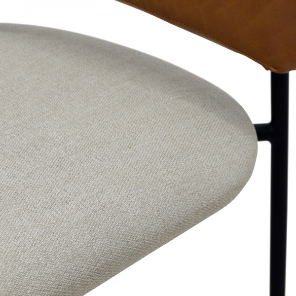 Cadeira Estofada Bristol - Estrutura em Aço Cadeira Estofada Bristol - Estrutura em Aço