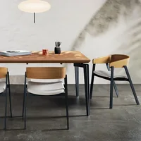 Mesa de Jantar Ipanema - Madeira Maciça com Pés Ferro